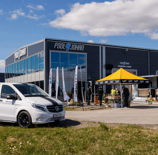 Örebro 8 Pool Johan utsida